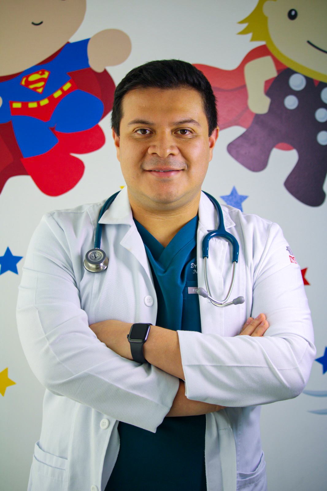 Dr. David Hernández